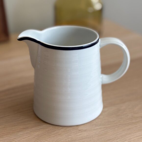 Crate & Barrel Roulette White Dark Blue Creamer Spal Porcelain Portugal - Picture 1 of 3